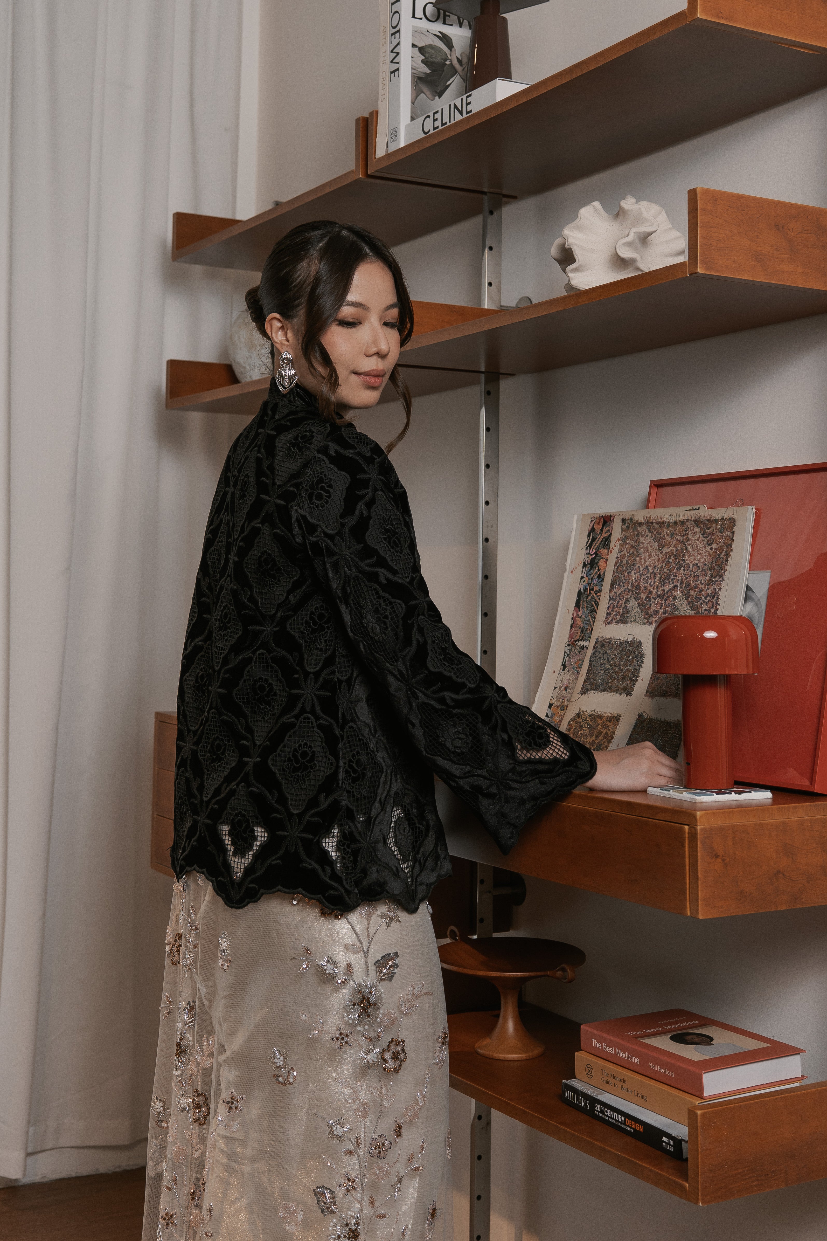 Dyan Kebaya in Black