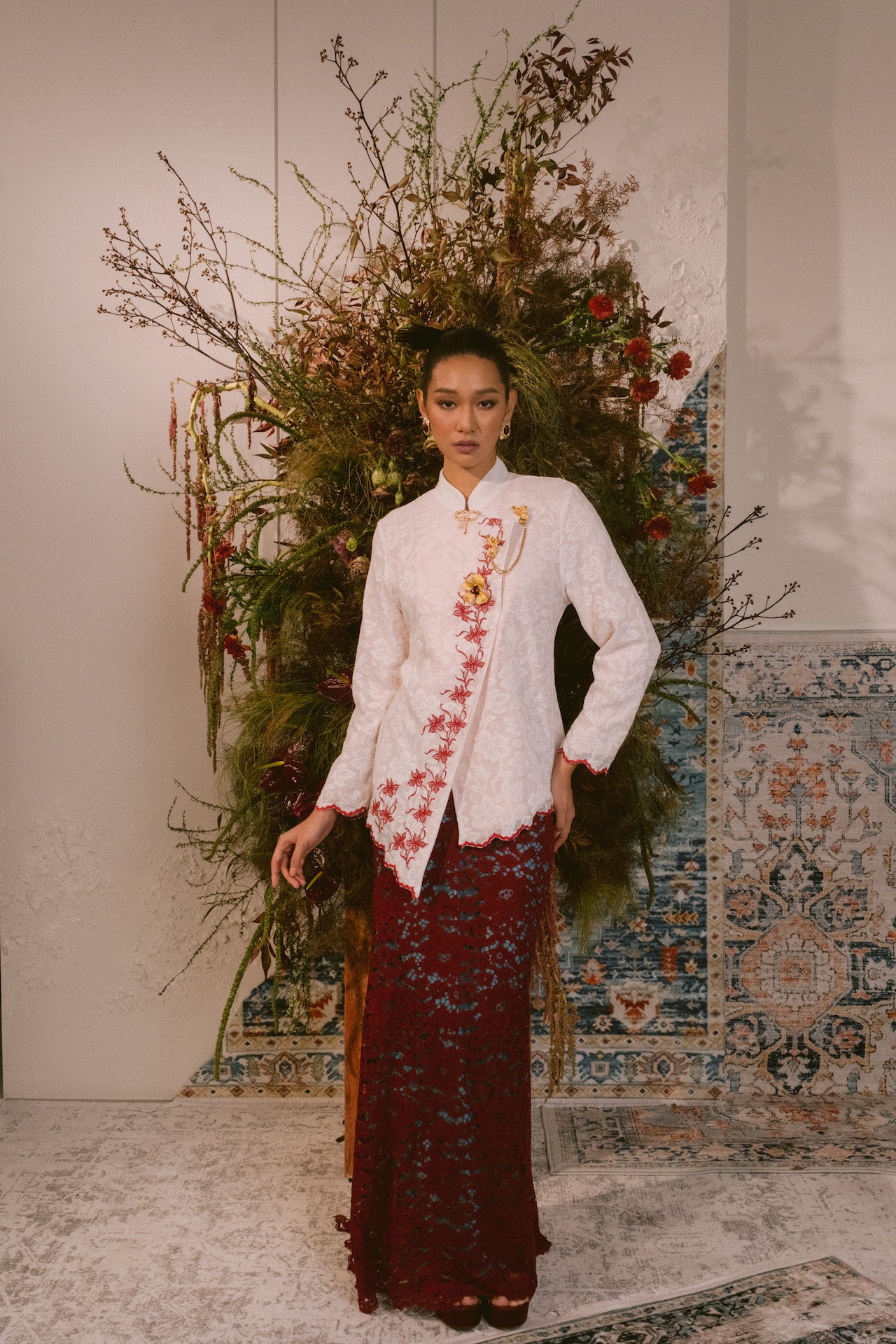 Rysa Kebaya in White