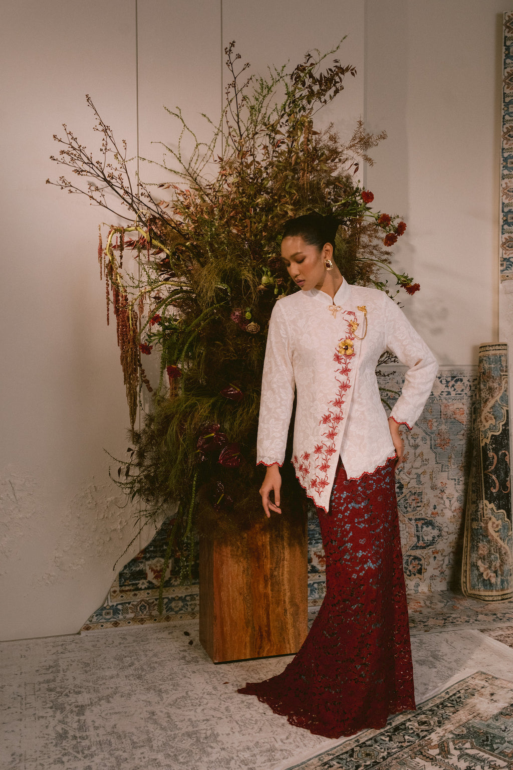 Rysa Kebaya in White