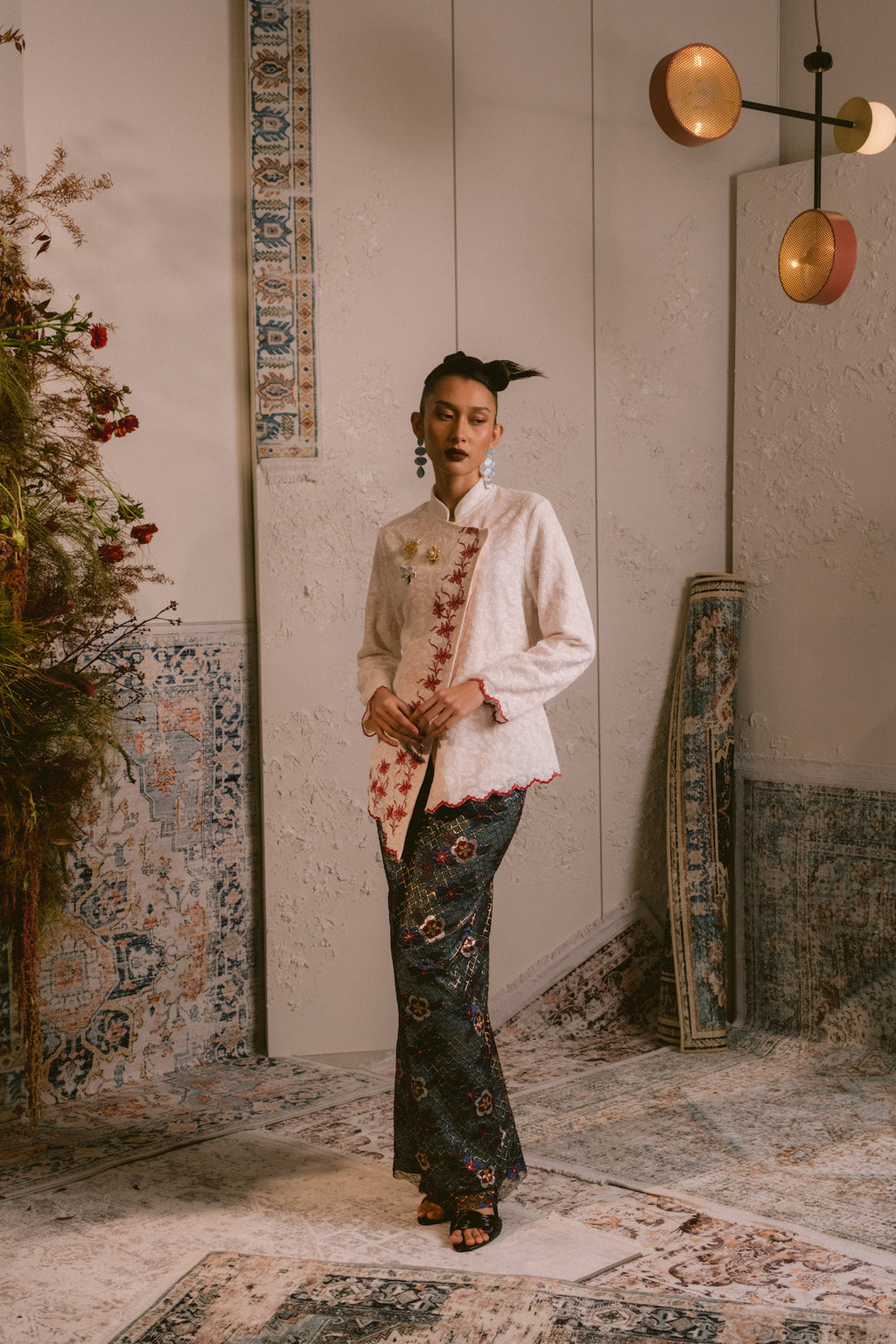 Rysa Kebaya in White