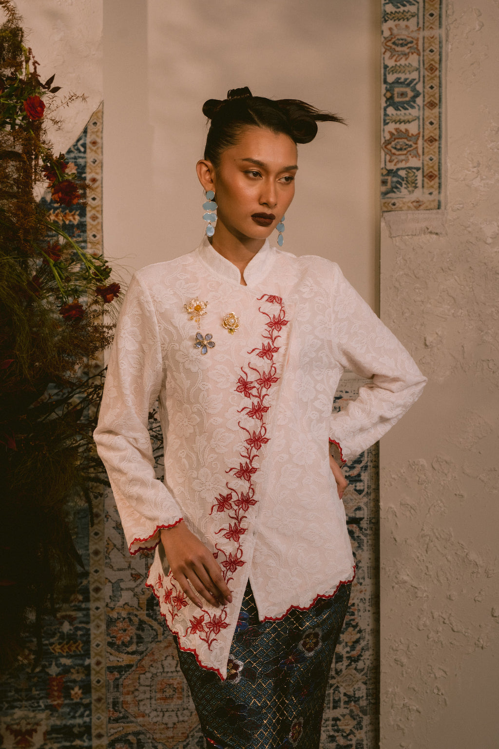 Rysa Kebaya in White